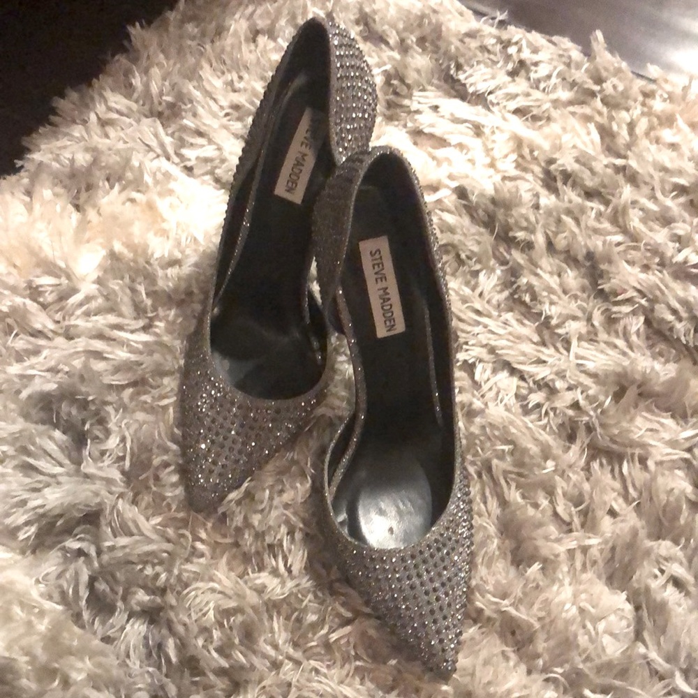 Steve Madden Women’s Sexy heels